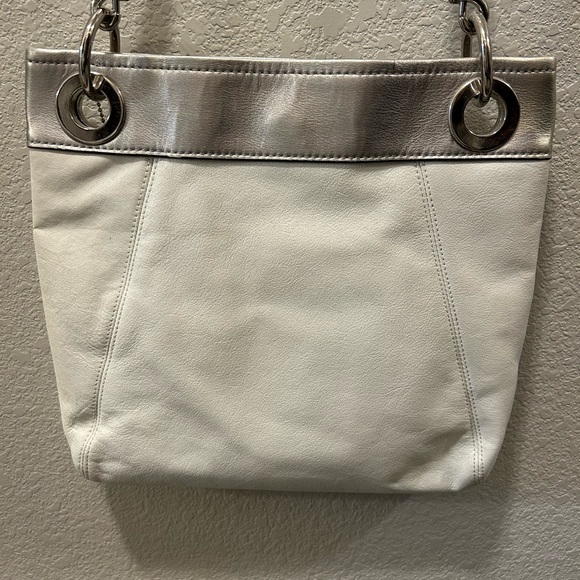 Coach Ashley Leather Hippie Crossbody - Picture 2 of 5